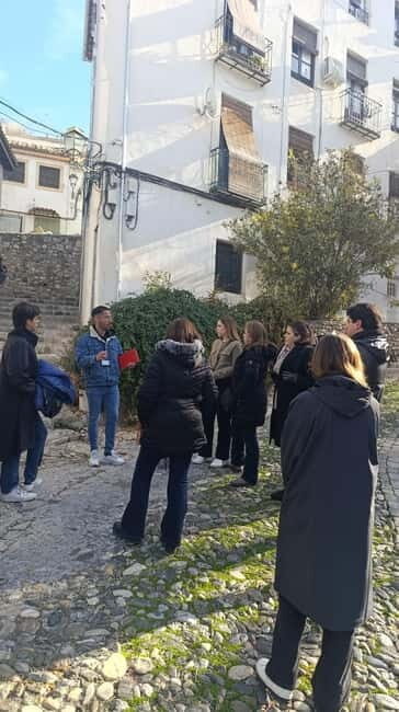 Granada: Hollywood & Sacromonte Tour - The Itinerary Breakdown