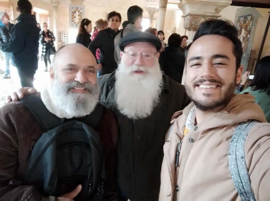 Granada: Private Walking Tour with a Local - Deep Dive into the Itinerary