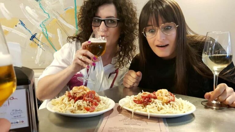 Granada: Spanish Tapas Tour with Local Guide. All included. - Why Youll Love This Tour