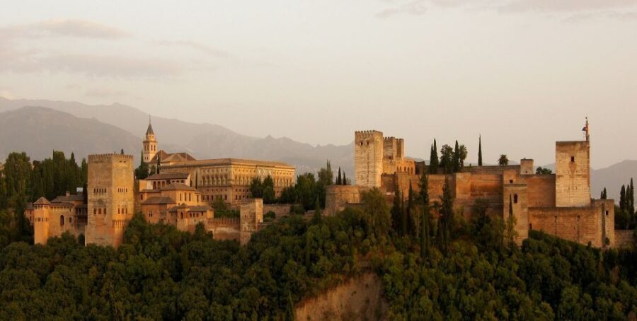 Granada: Tapas Tasting Guided Tour - The Price and Value