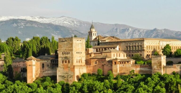 Granada: Tour of Alhambra, Generalife, and Nasrid Palaces - Why We Think This Tour Works Well