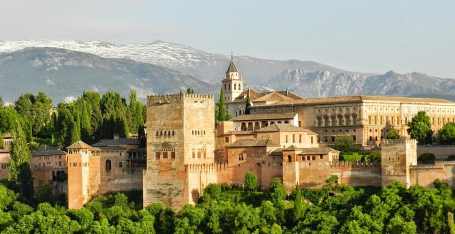 Granada: Tour of Alhambra, Generalife, and Nasrid Palaces - Why We Think This Tour Works Well