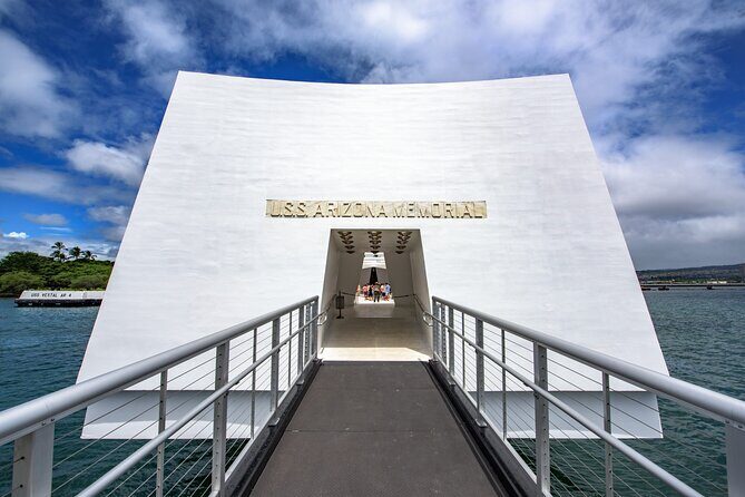 Grand Pearl Harbor and City Tour - Who Should Consider This Tour?