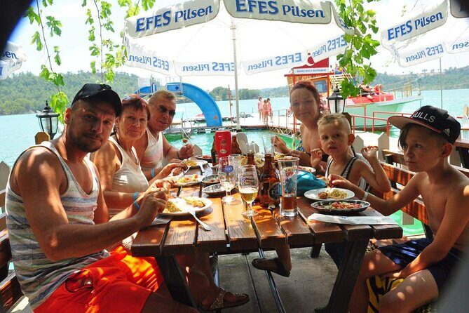 Green Canyon Cruise and Cabrio Bus Guided Tour - Who Should Consider This Tour?