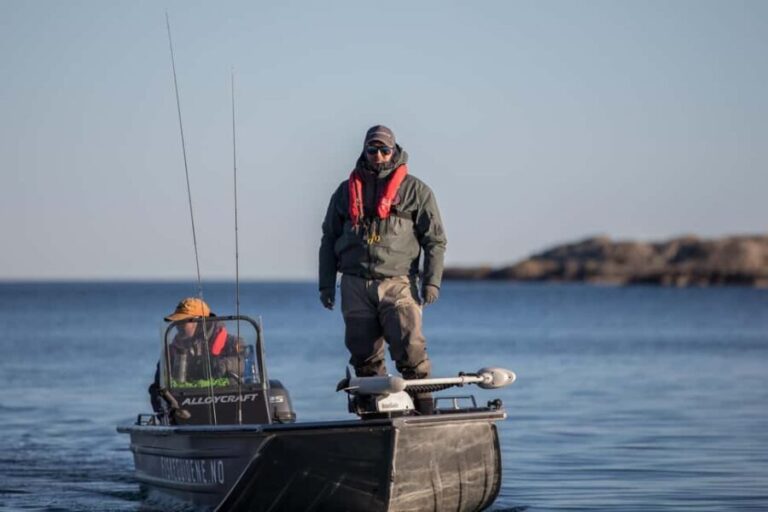 Grimstad: Fishing Guide Service with Gear and Boat Rental - The Details of the Grimstad Fishing Experience