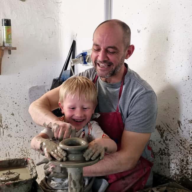 Grottaglie: Shape ceramics at the potter's wheel - What to Expect in Practical Terms