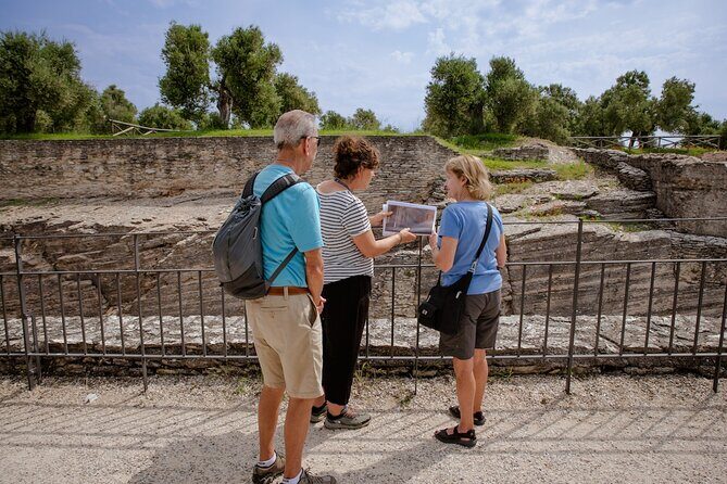 Grotte di Catullo Archeological Tour in Sirmione - The Guide’s Role and the Narrative