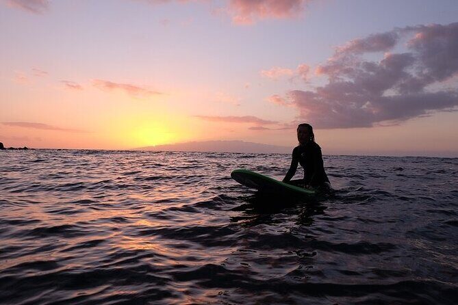 Group Surf Class in Playa de Las Américas with Photographs - The Theoretical Introduction: Building Confidence