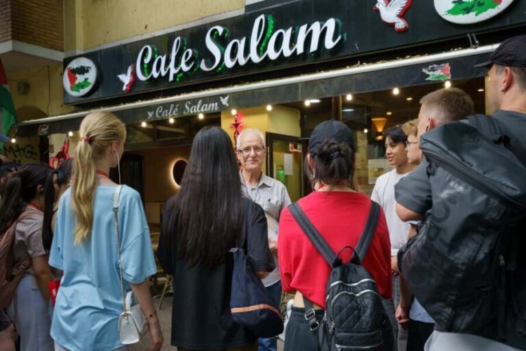 Group tour: From Al-Nasr in Damascus to Sonnenallee - The Value of the Experience