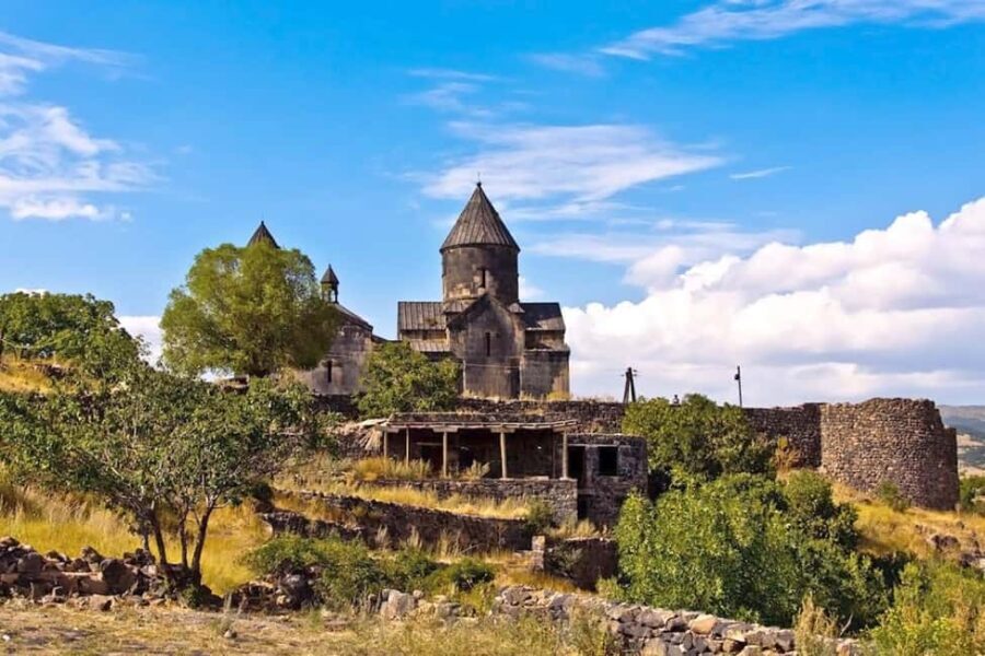 Group Tour: Hovhannavank, Voskevaz Winery & Tegher monastery - Practical Details and Tips