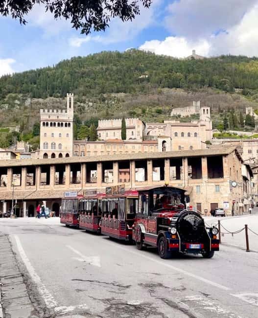 Gubbio: Panoramic Train Tour with Audio Guide - The Itinerary and What to Expect