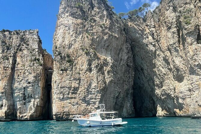 Guided boat excursion to Gaeta and Sperlonga - What Makes This Tour Stand Out