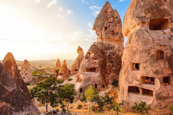 Guided Day Tour In Cappadocia - Transportation and Group Dynamics