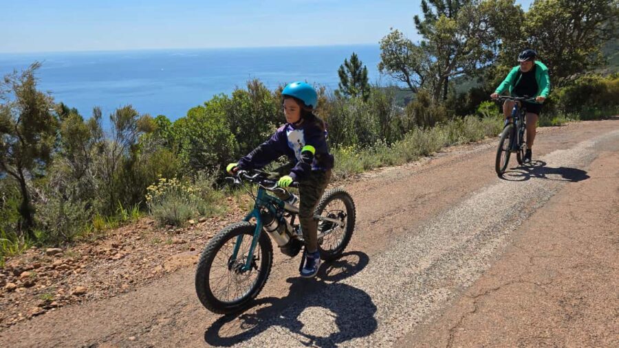 Guided electric mountain bike tour of the Estérel Massif - Who Will Really Enjoy This Tour?