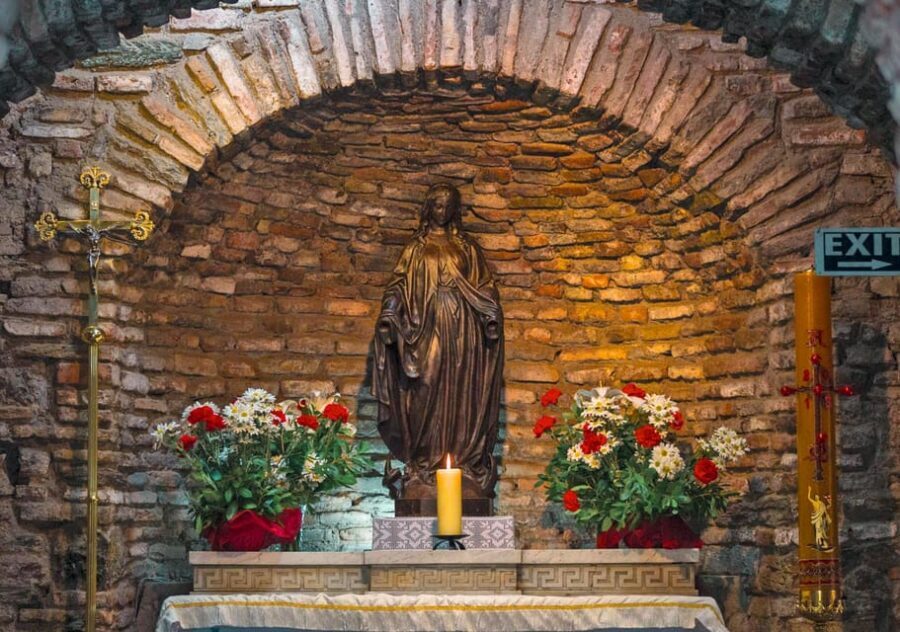 Guided Icmeler Ephesus Tour w/ Breakfast & Lunch - Key Points