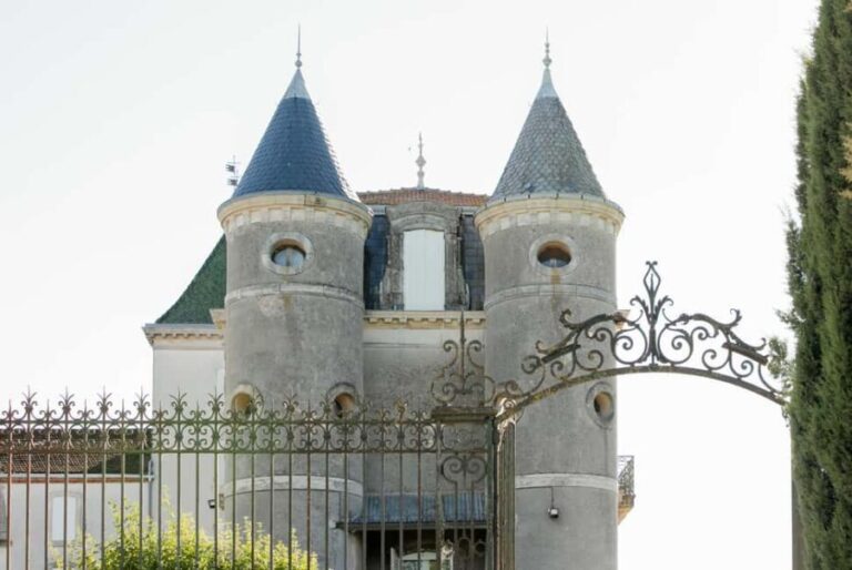 Guided tour from vine to glass - Analyzing the value