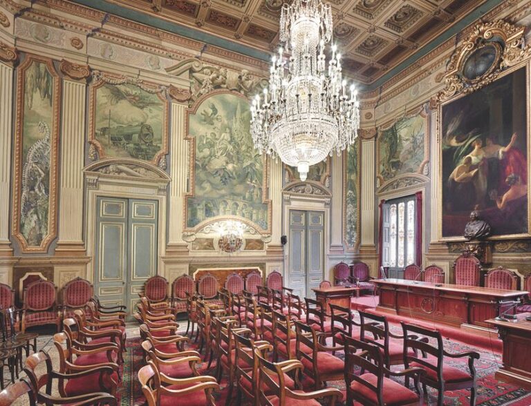 Guided Tour of Barcelona's Royal Academy of Sciences & Arts - The Value Proposition