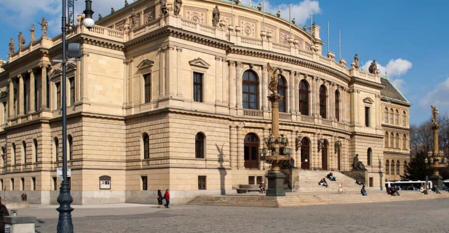 Guided Tour of Malá Strana and Hradany - What to Expect from This Tour