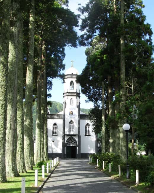 Guided tour of Sete Cidades and Lagoa do Fogo in São Miguel - Who is this tour best for?