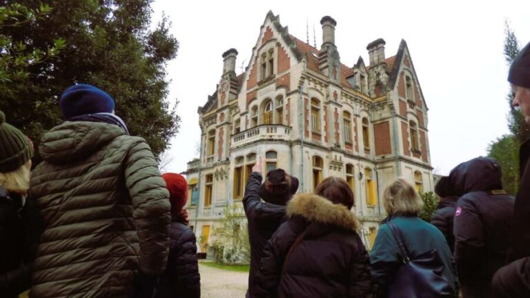 Guided tour of the Winter City Quarter - What Makes This Tour Stand Out