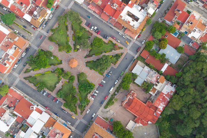 Guided Visit to Huatulco with Pickup Included - Transport and Group Size