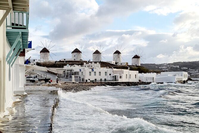 Guided Walking Tour Mykonos, Little Venice, Windmills, Beaches - Exploring Mykonos Town