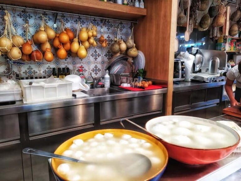 Guided Walking Tour of Sorrento with Limoncello Tasting - The Charm of Sorrentos Historic Alleys