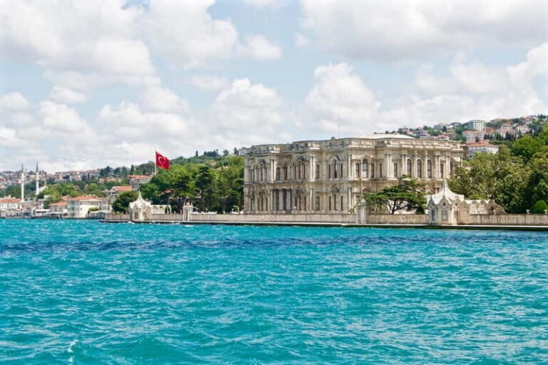Hagia Sophia, Bosphorus cruise Blue Mosque, Small Group tour - Who Is This Tour Best Suited For?