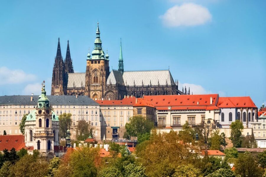 Half a Day Prague Walking Private Tour - Who Should Consider This Tour?
