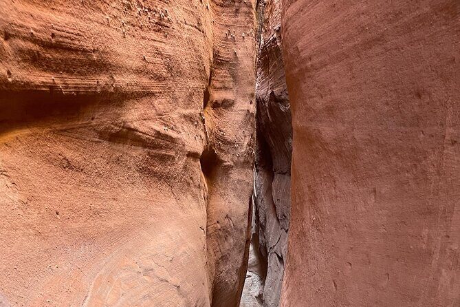 Half Day Canyoneering Tour in Egypt Slot Canyon - Why This Tour Is Worth Considering