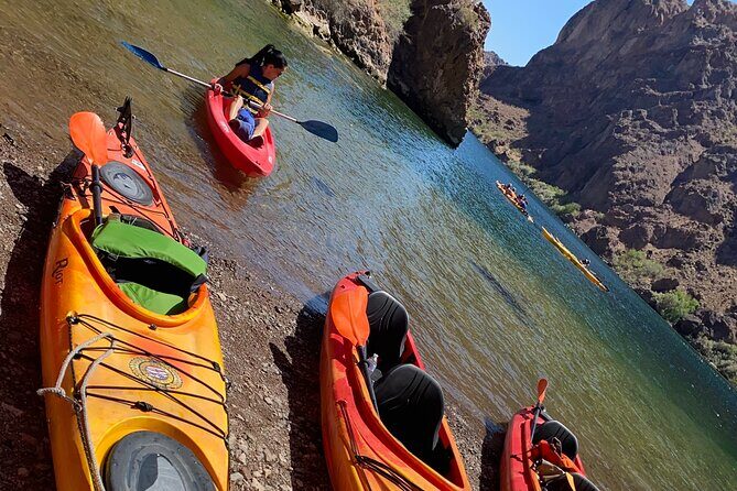Half-Day Emerald Cave Kayak Tour with Optional Transportation - The Itinerary in Detail