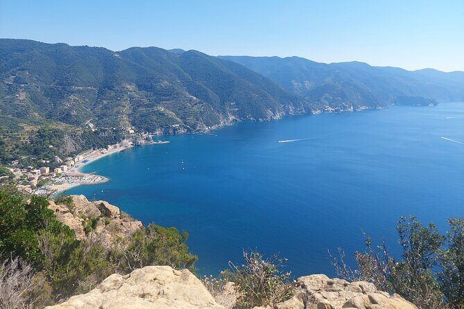 Half-Day Guided Trekking from Levanto to Monterosso - Group Size and Walking Paces
