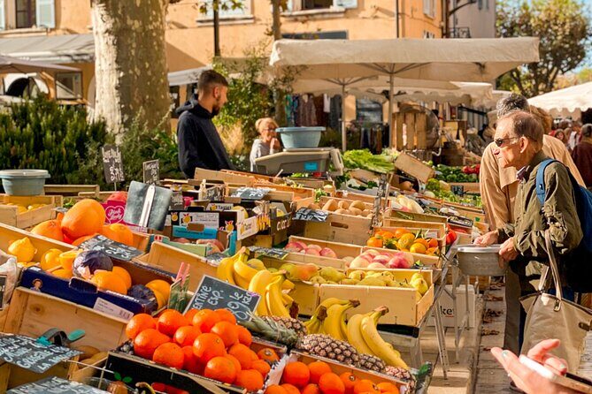 Half-day Marseille private tour by vintage Citroën - The Itinerary in Detail