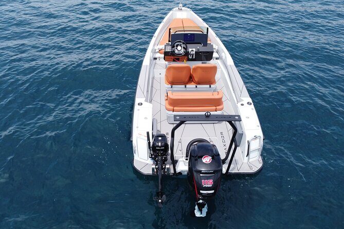 Half Day Saxdor Boat Rental in Santorini - Who Is This Tour Best For?