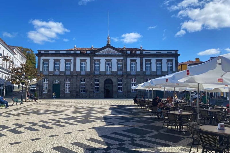 Half-day tour: Angra do Heroísmo City Tour - Exploring the Cathedral of Angra do Heroísmo