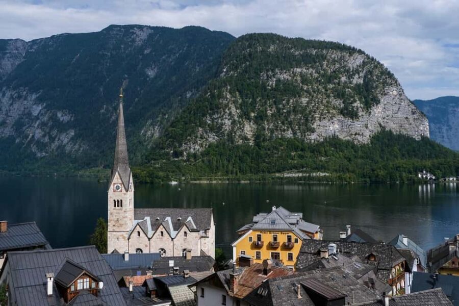 Hallstatt daytrip: Transfer to Hallstatt + Salzburg and back - Why This Experience Stands Out