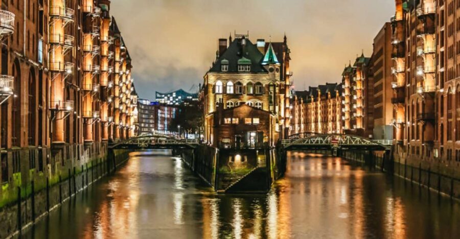 Hamburg: 1.5h Grand Harbor Evening Lights Cruise - The Itinerary and Highlights