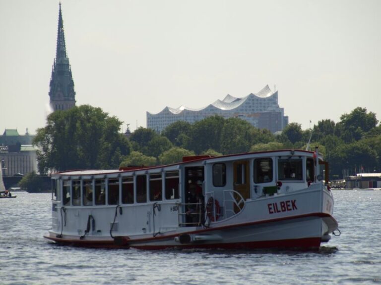 Hamburg: City Cruise on Alster Lake - The Highlights That Make It Worth Considering
