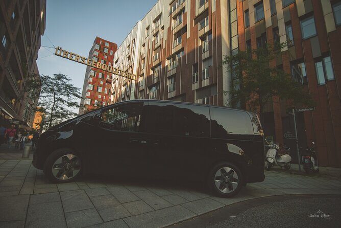 Hamburg Driverguide 4 hrs. - max. 7 persons - FAQs