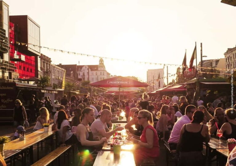 Hamburg: Hamburg City Card with Free Public Transportation - The Downsides