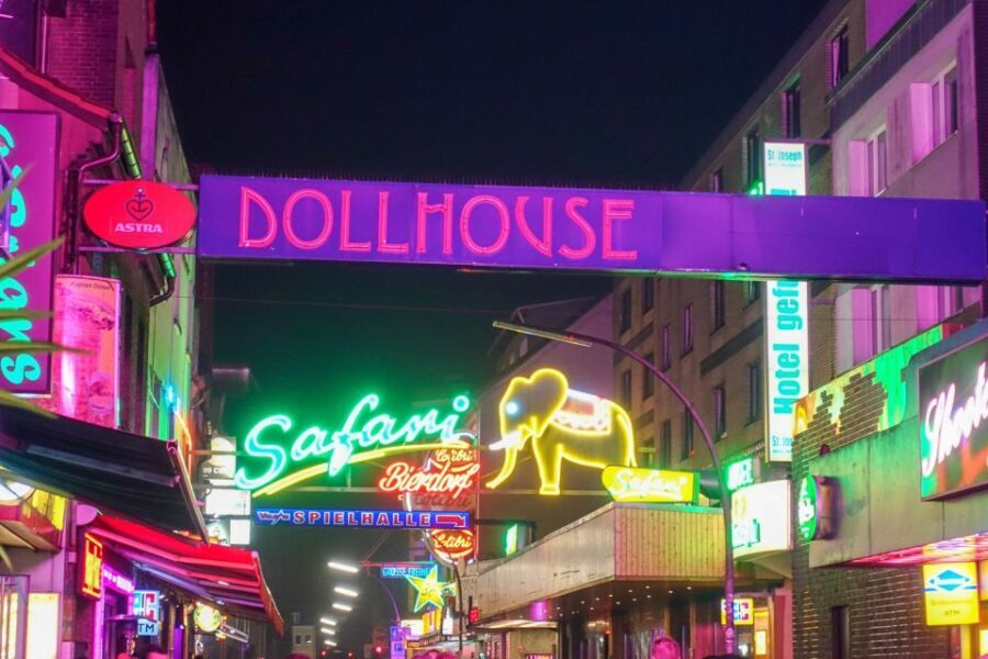 Hamburg: Reeperbahn Quickie, The Short & Sexy St. Pauli Tour - An Honest Look at the Reeperbahn Quickie Tour