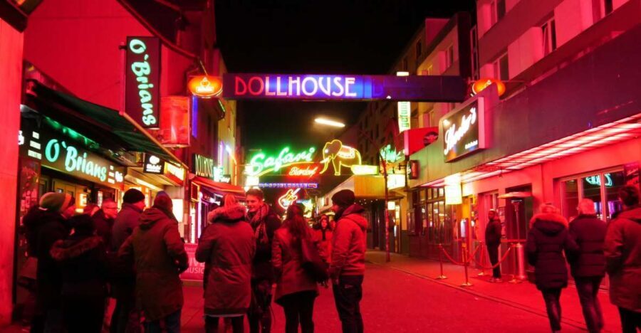 Hamburg: Reeperbahn Tour with English-Speaking Guide - Exploring Hamburg’s Nightlife District