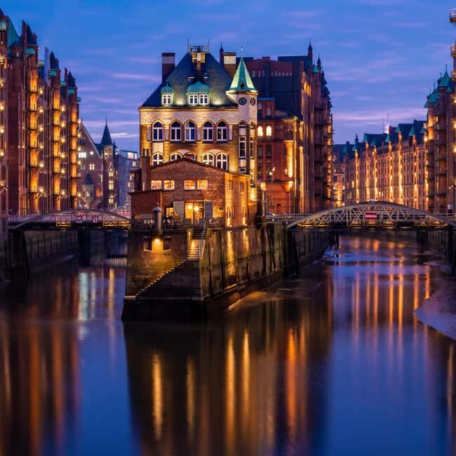 Hamburg: Speicherstadt, Elbphilharmonie Plaza & Boat Cruise - The Itinerary in Detail