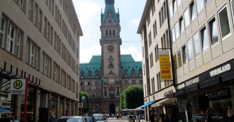 Hamburg: Walking Tour for School Groups - Authentic Feedback from Past Participants