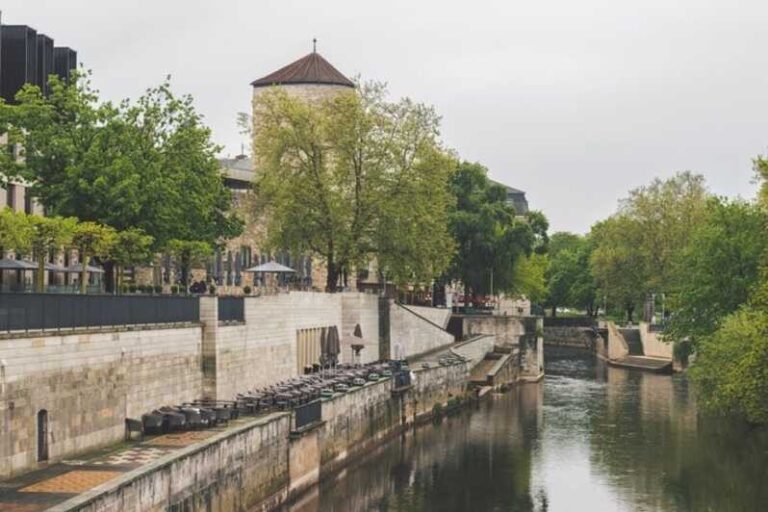 Hanover: Private Walking tour with A Guide (Private Tour) - Is it Worth the Price?