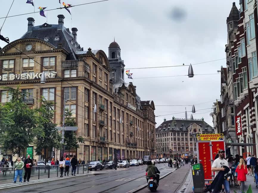 Happy B-day Amsterdam! Guided Tour with a History Buff - What to Expect and Practical Tips