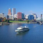 Happy Hour Sightseeing Cruise - Who Should Consider This Tour?