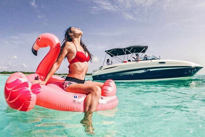 Heaven Snorkeling on a Private Boat with Champagne and Lunch - The Experience and Why It Works