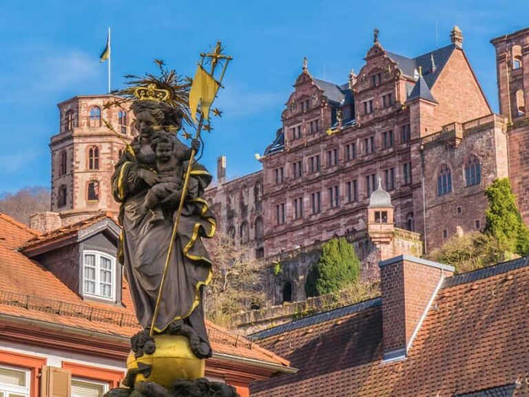 Heidelberg: Tour with the Executioner's Wife through Heidelberg's alleys - Who Should Consider This Tour?