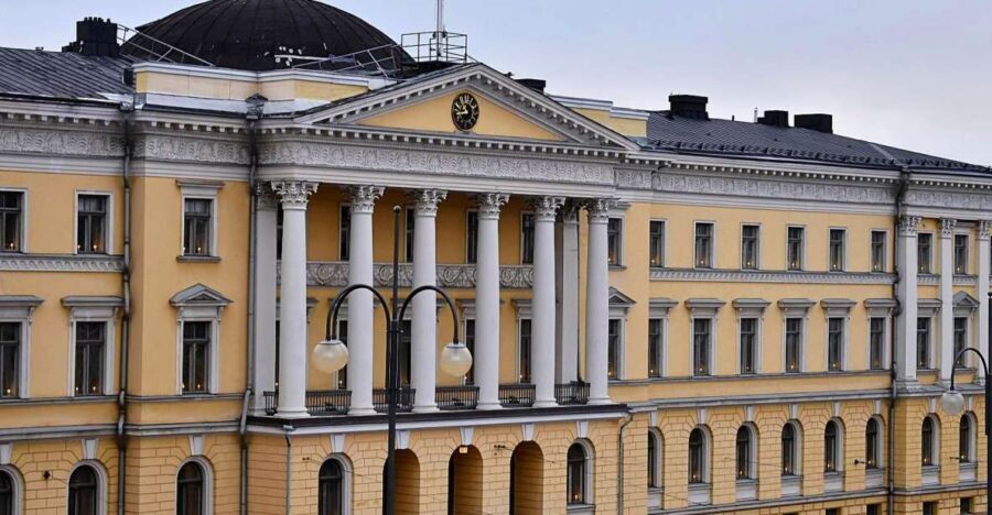 Helsinki: Architecture Walking Tour with Expert - Who Should Book This Tour?